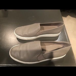 Vince Blair Slip-On Sneakers